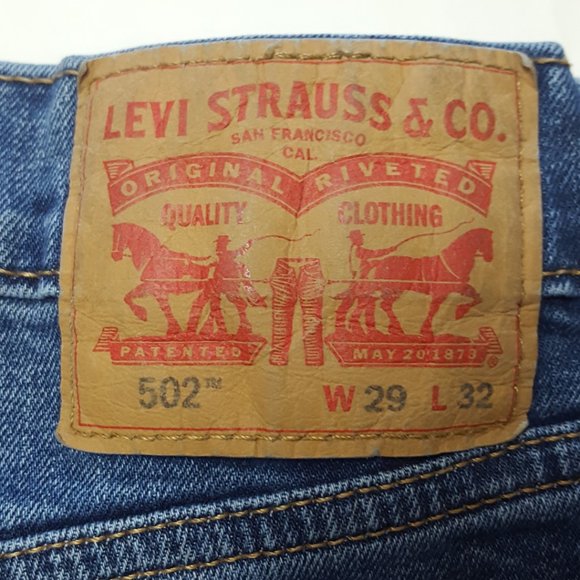 Levi's 502 Medium Wash Mid Rise Tapered Leg Jeans - Picture 4 of 7